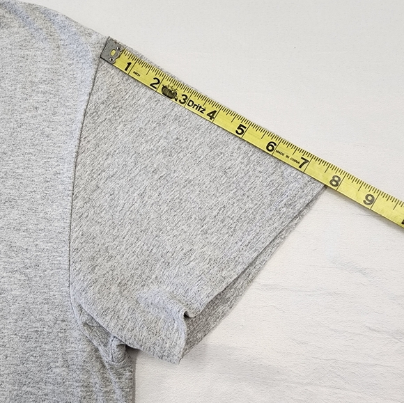 Disney Mickey Mouse Men's Gray Classic Mouse Graphic T-Shirt Short Sleeve, sz MD - Picture 8 of 9